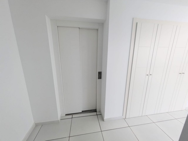 Villa con 4 Dormitorios  en Torremuelle