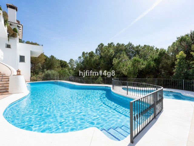 3 Schlafzimmer Apartment in Benahavís