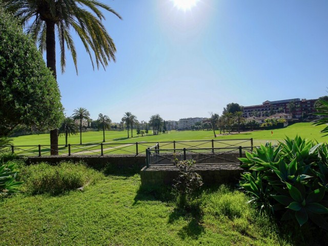 3 Bedrooms Villa in Guadalmina Alta