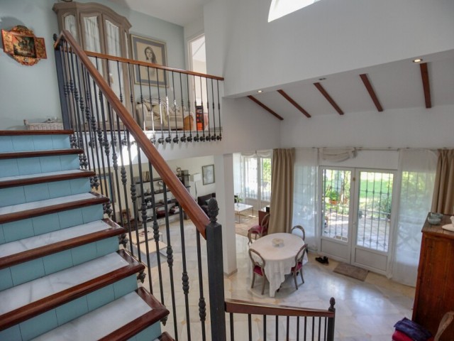 3 Bedrooms Villa in Guadalmina Alta