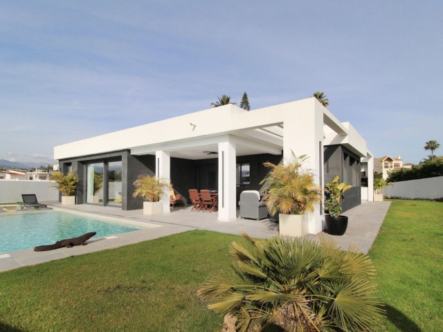 3 Schlafzimmer Villa in San Pedro de Alcántara