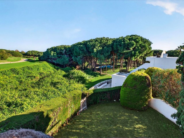 Townhouse, Artola, R5337883