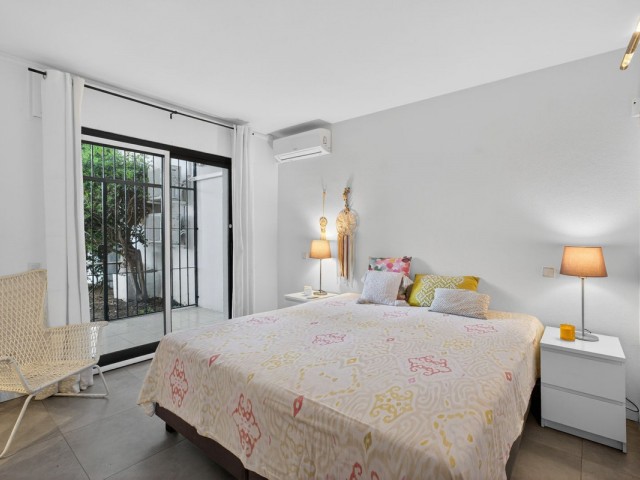 2 Bedrooms Townhouse in Artola