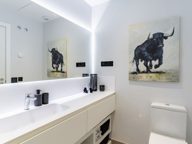 Ático con 2 Dormitorios  en Estepona