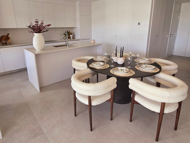 4 Sovrums Lägenhet i Marbella