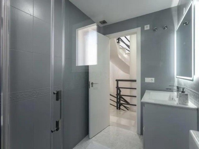 3 Makuuhuoneen Rivitalo Cabopino