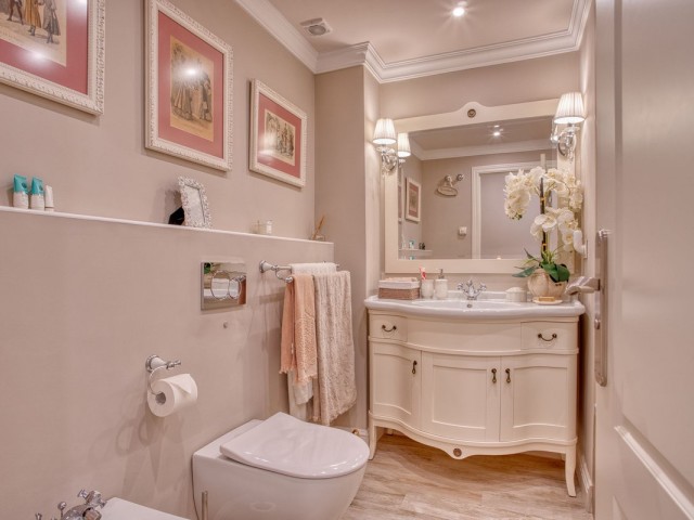 4 Soveroms Rekkehus i Marbella