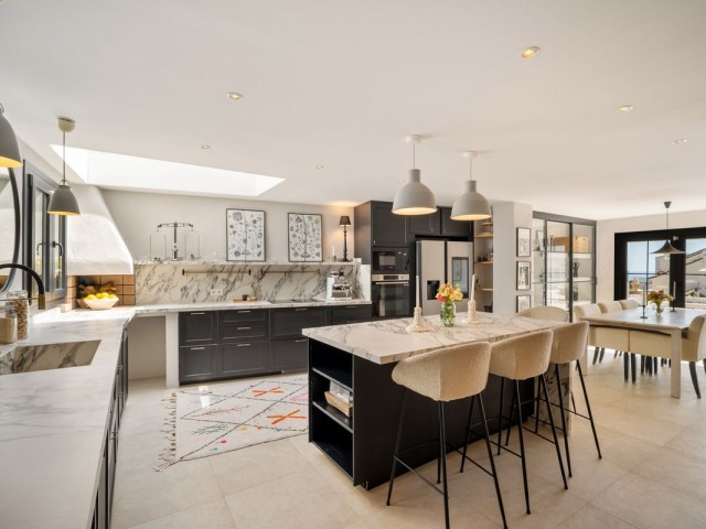 4 Soveroms Rekkehus i Marbella