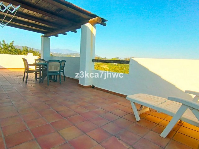 4 Soveroms Villa i Estepona