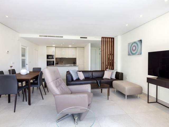 2 Schlafzimmer Apartment in Nueva Andalucía