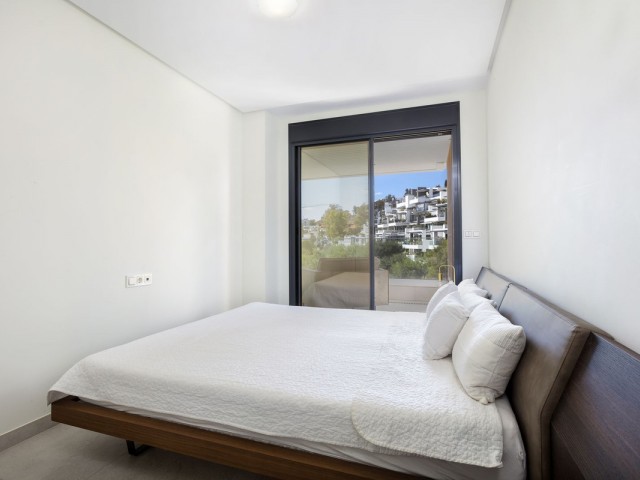 2 Schlafzimmer Apartment in Nueva Andalucía