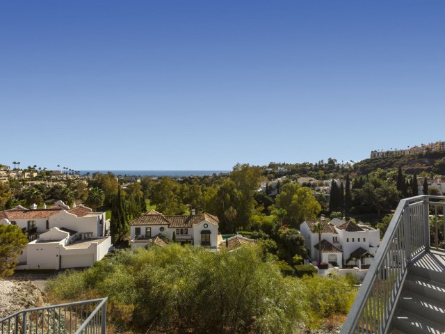 2 Schlafzimmer Apartment in Nueva Andalucía