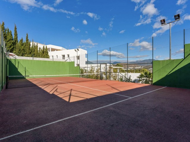 Appartement avec 2 Chambres  à Nueva Andalucía
