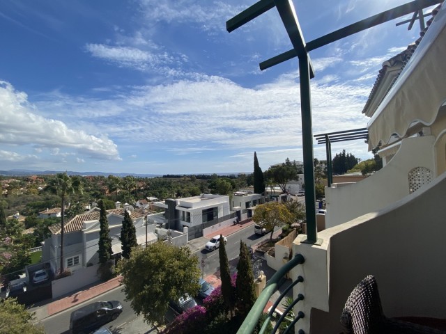 2 Schlafzimmer Apartment in Nueva Andalucía
