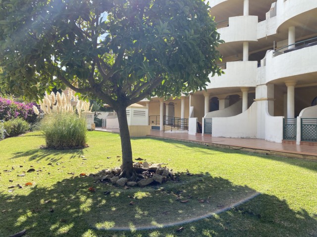 2 Schlafzimmer Apartment in Nueva Andalucía