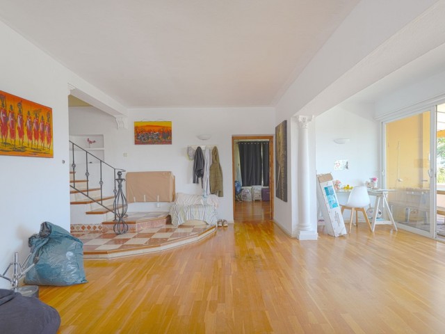 6 Soveroms Villa i Valle del Sol