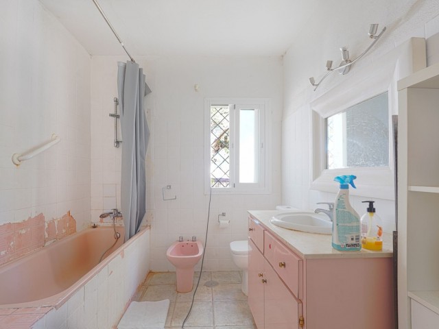 6 Slaapkamer Villa in Valle del Sol