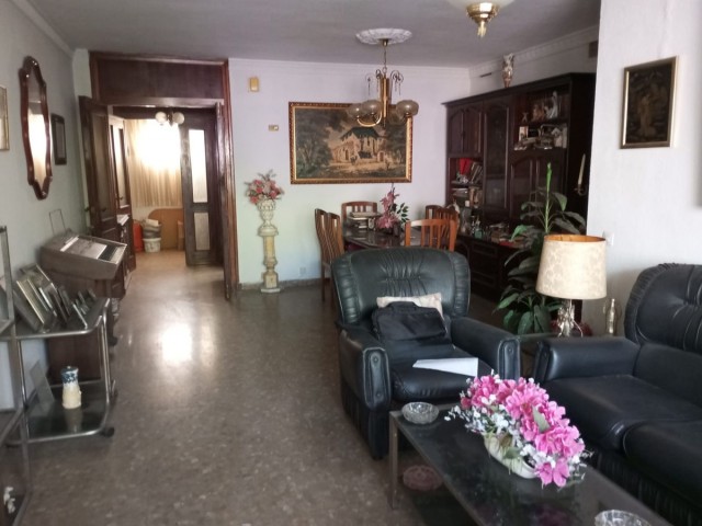 Appartement avec 3 Chambres  à Marbella