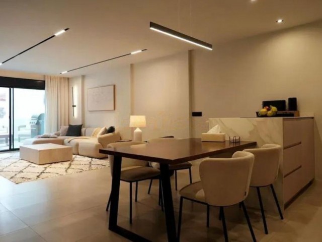 3 Bedrooms Apartment in Nueva Andalucía