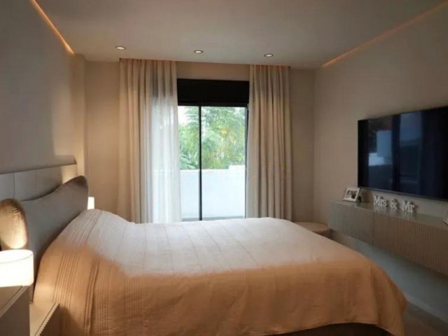 3 Bedrooms Apartment in Nueva Andalucía