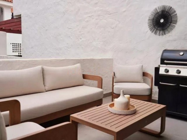 3 Bedrooms Apartment in Nueva Andalucía