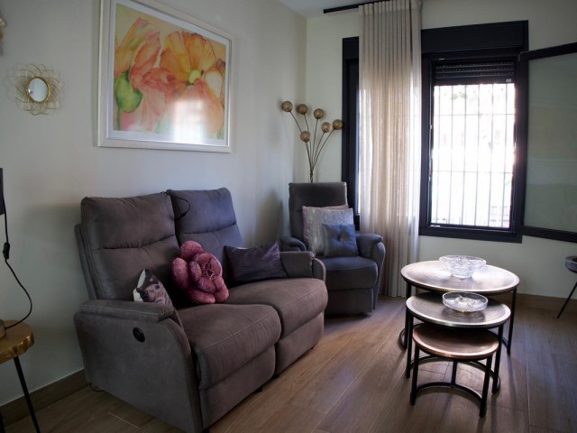 4 Makuuhuoneen Rivitalo Fuengirola