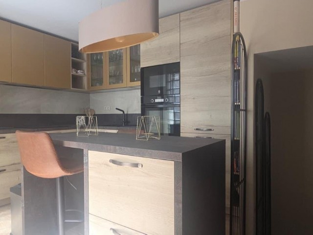 4 Makuuhuoneen Rivitalo Fuengirola