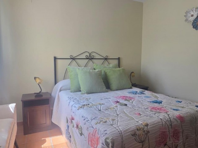 4 Makuuhuoneen Rivitalo Fuengirola