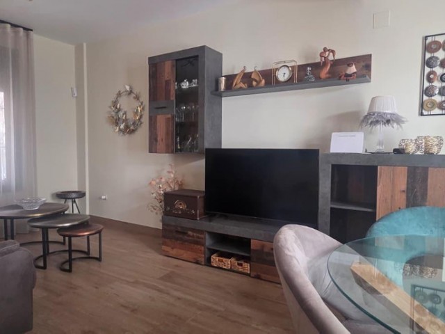 4 Makuuhuoneen Rivitalo Fuengirola