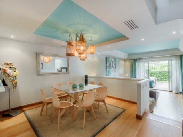 4 Schlafzimmer Reihenhaus in Estepona