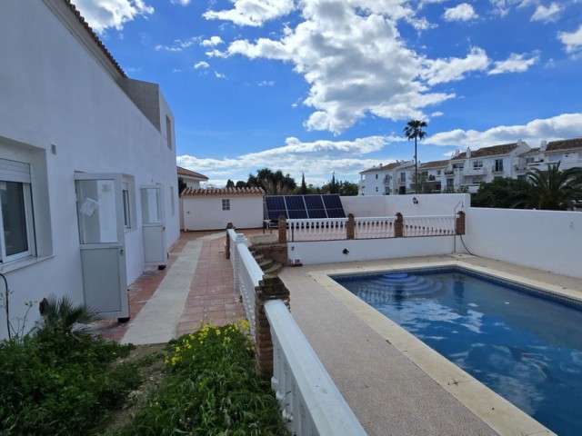 8 Makuuhuoneen Huvila Riviera del Sol