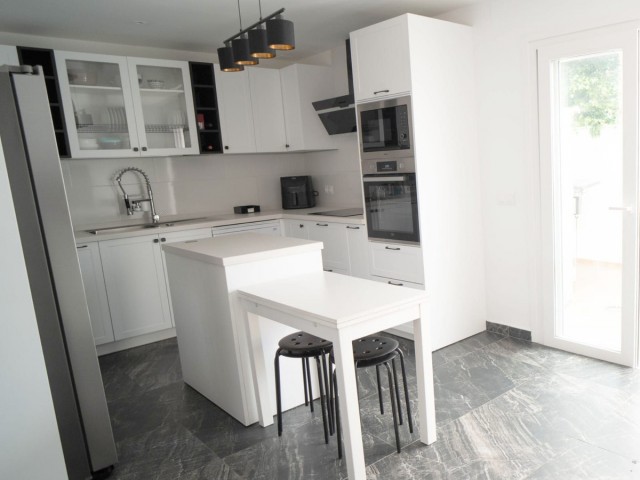 6 Soveroms Rekkehus i Mijas