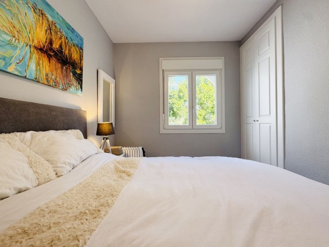 4 Slaapkamer Rijtjeshuis in La Duquesa