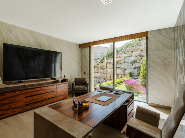 Villa avec 5 Chambres  à Benahavís