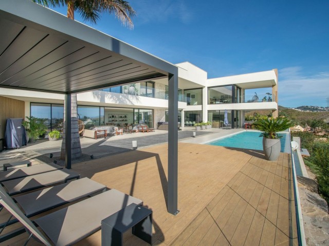 5 Soveroms Villa i Benahavís