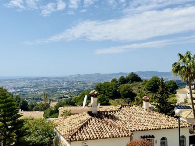 2 Slaapkamer Rijtjeshuis in Mijas