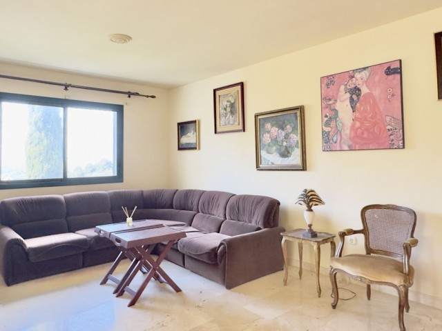 2 Slaapkamer Rijtjeshuis in Mijas