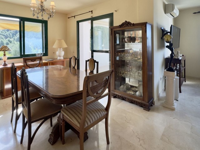 2 Slaapkamer Rijtjeshuis in Mijas