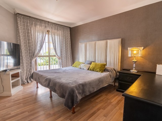 3 Makuuhuoneen Rivitalo Estepona