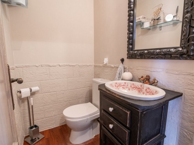 3 Makuuhuoneen Rivitalo Estepona