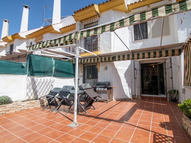 3 Schlafzimmer Reihenhaus in Estepona