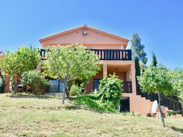 4 Bedrooms Villa in La Cala de Mijas