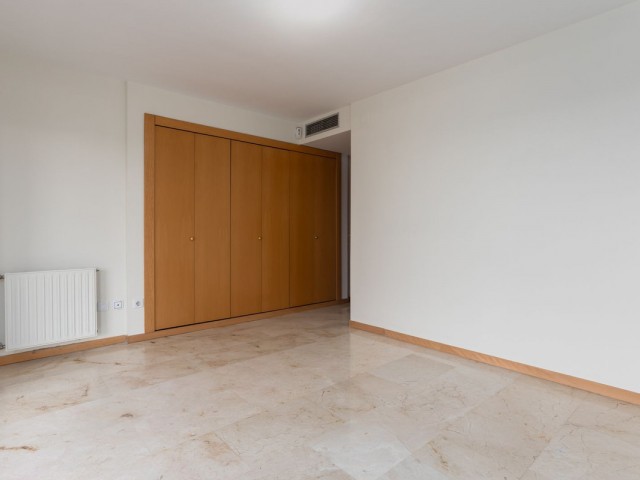 3 Bedrooms Apartment in Guadalmina Alta