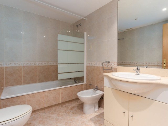 3 Bedrooms Apartment in Guadalmina Alta