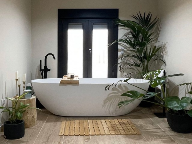 Appartement avec 2 Chambres  à Puerto Banús