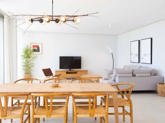 Appartement avec 3 Chambres  à Estepona