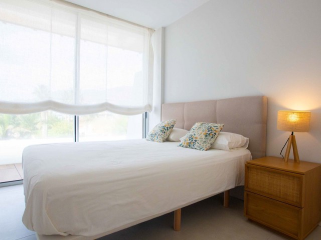 Appartement avec 3 Chambres  à Estepona