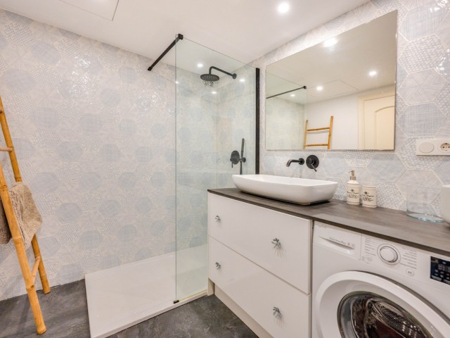 2 Makuuhuoneen Huoneisto Guadalmina Alta