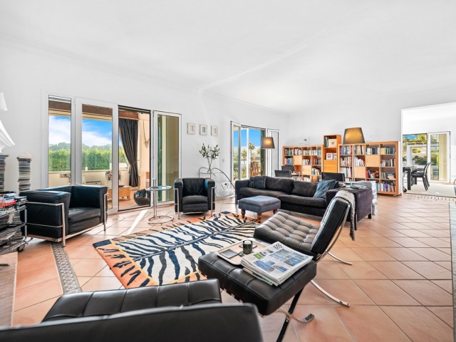 6 Makuuhuoneen Huvila Sotogrande