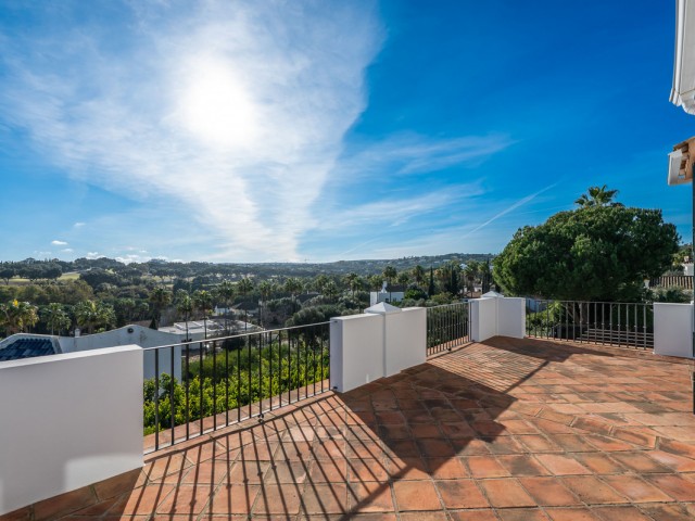 6 Makuuhuoneen Huvila Sotogrande